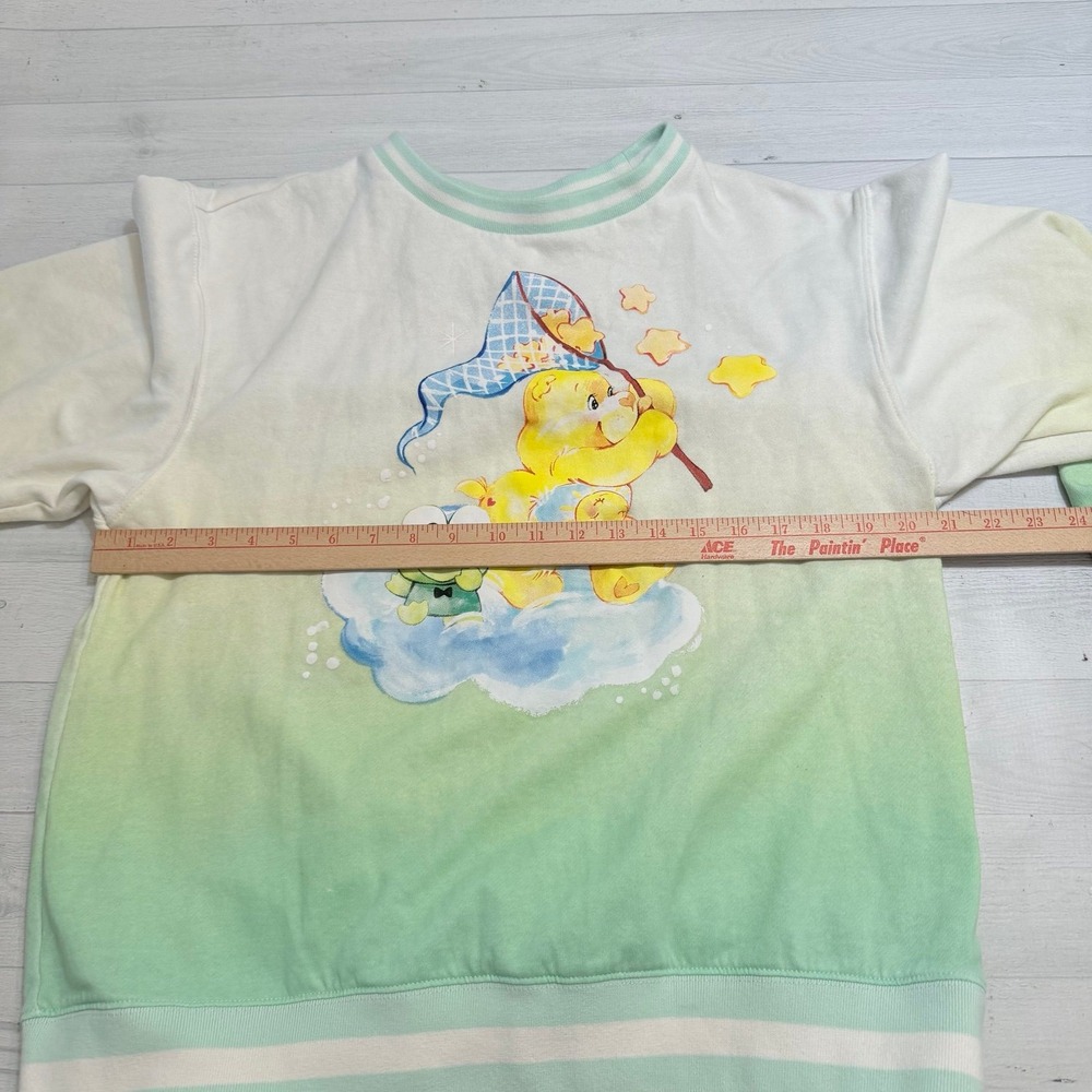 Sanrio Hello Kitty Care Bears Sweater Women Large Green Keroppi Graphic - Picture 9 of 9